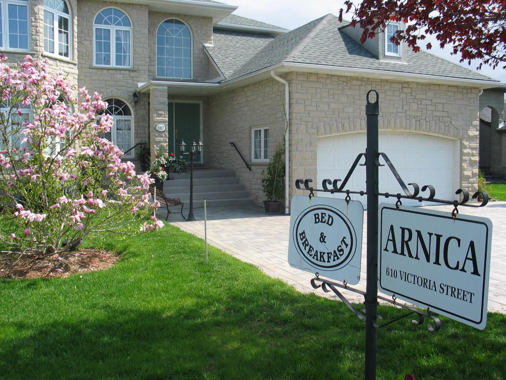 Bed and Breakfast Arnica Bed & Breakfast Niagara-on-the-Lake Zimmer foto
